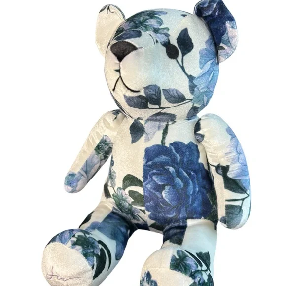 JOHNNY WAS Pretty Dancer Bear + Botanical Butterfly Tote NWT - Picture 3 of 9